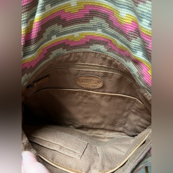 Fossil Explorer Aztec fold over bag/purse - Picture 15 of 16